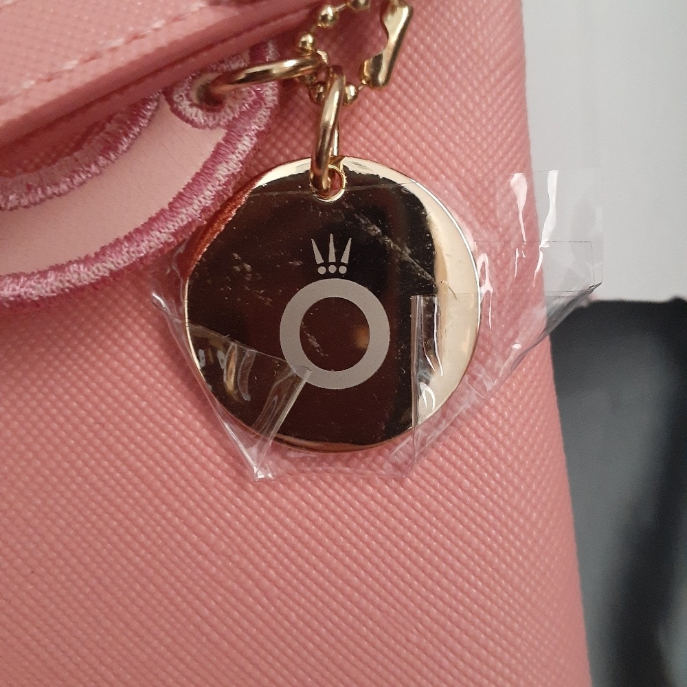 Pandora wristlet and jewelry organizer set. - Picture 7 of 8